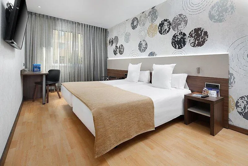 Hotel HCC Montblanc Barcelona 3*,  España