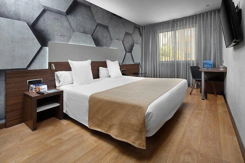 ***  Hotel HCC Montblanc Barcelona España