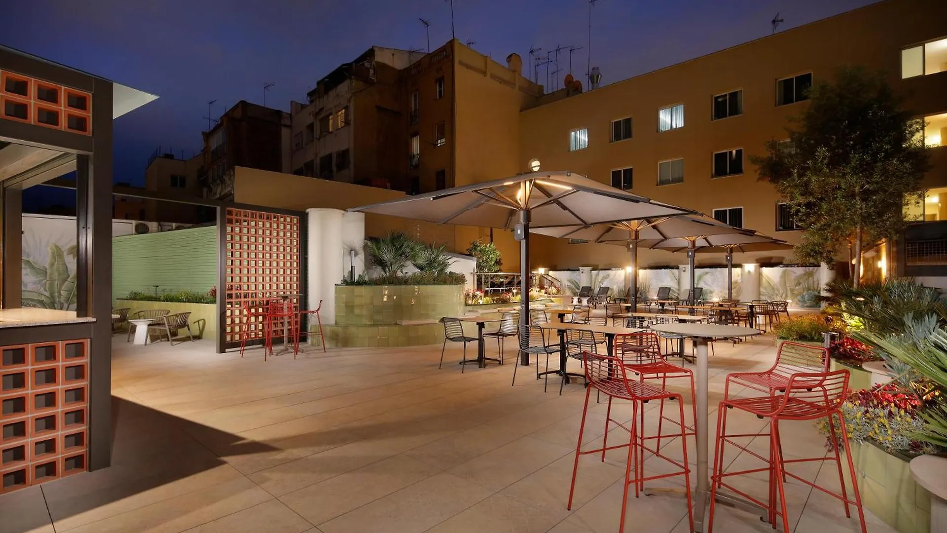Hotel Hcc Montblanc Barcelona 3*,  Spanien