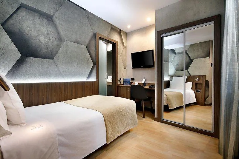***  Hcc Montblanc Hotel Barcelona Spain