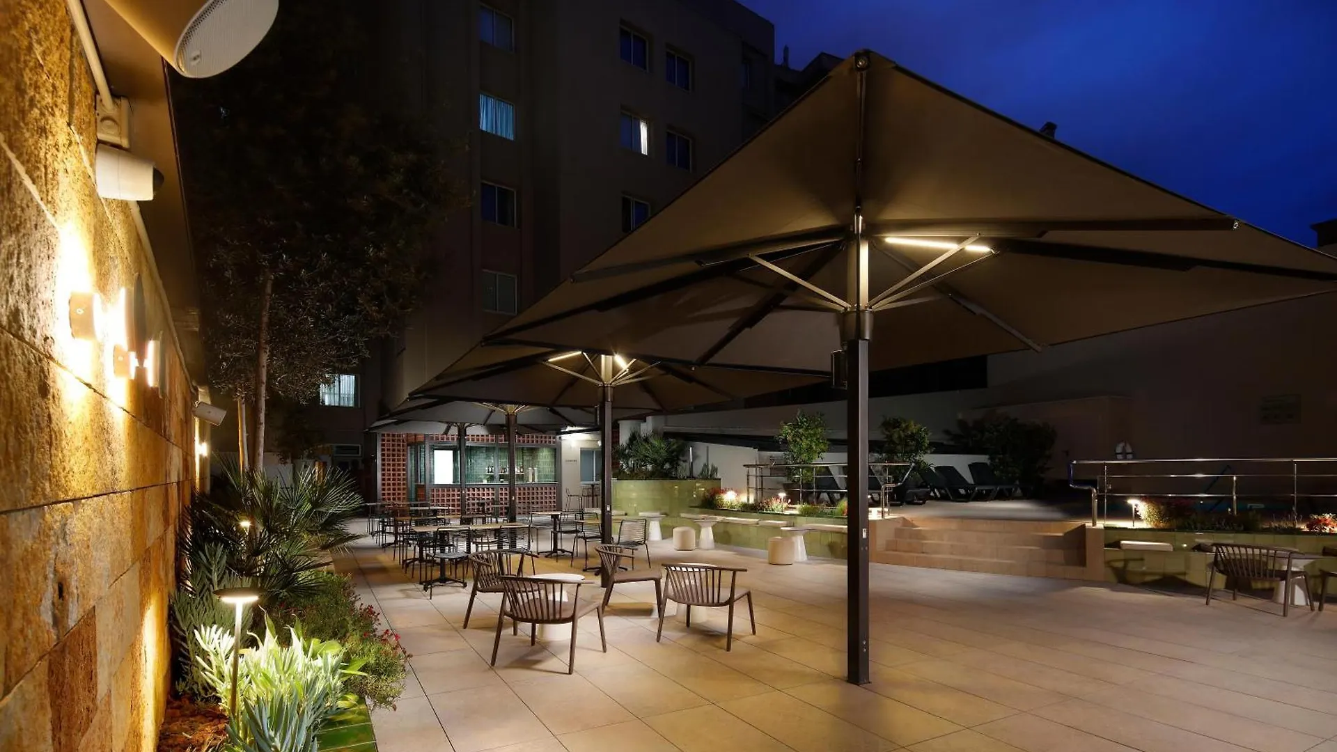 Hcc Montblanc Hotel Barcelona